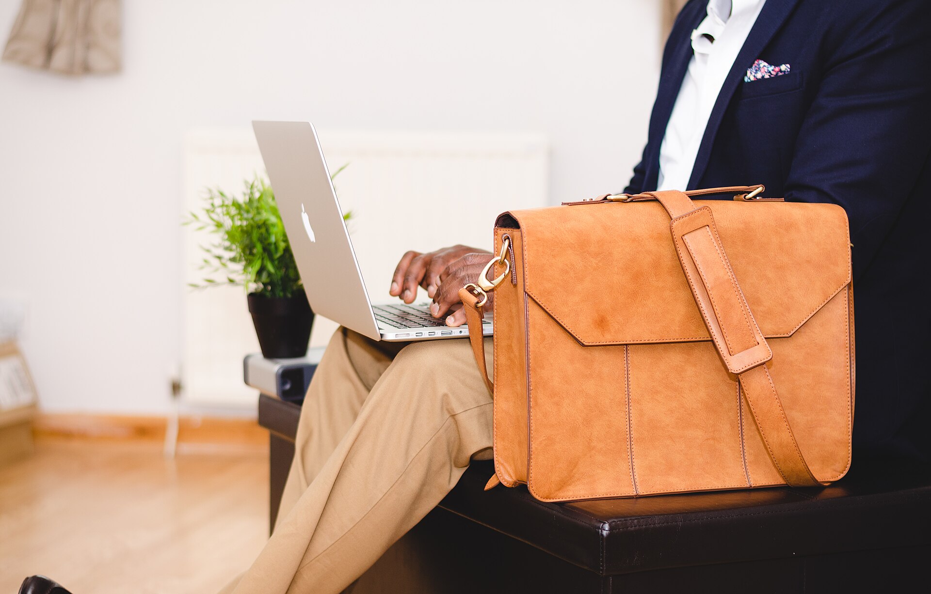 AI writing tools for small business