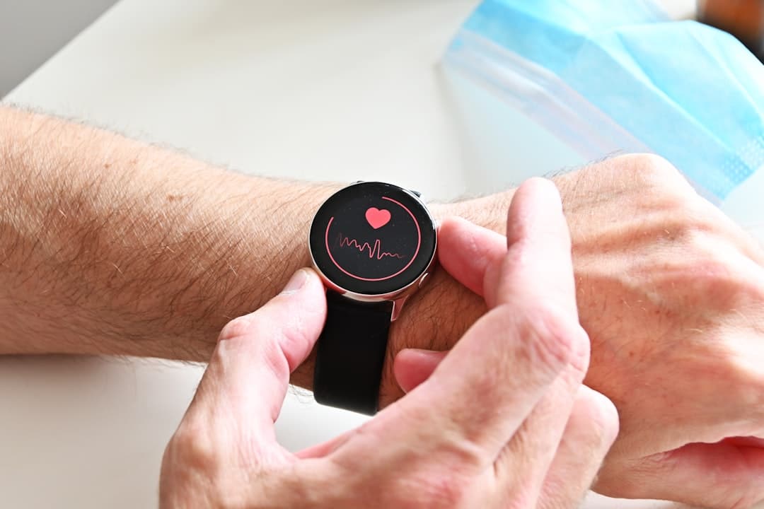 Heart rate spike at exercise onset