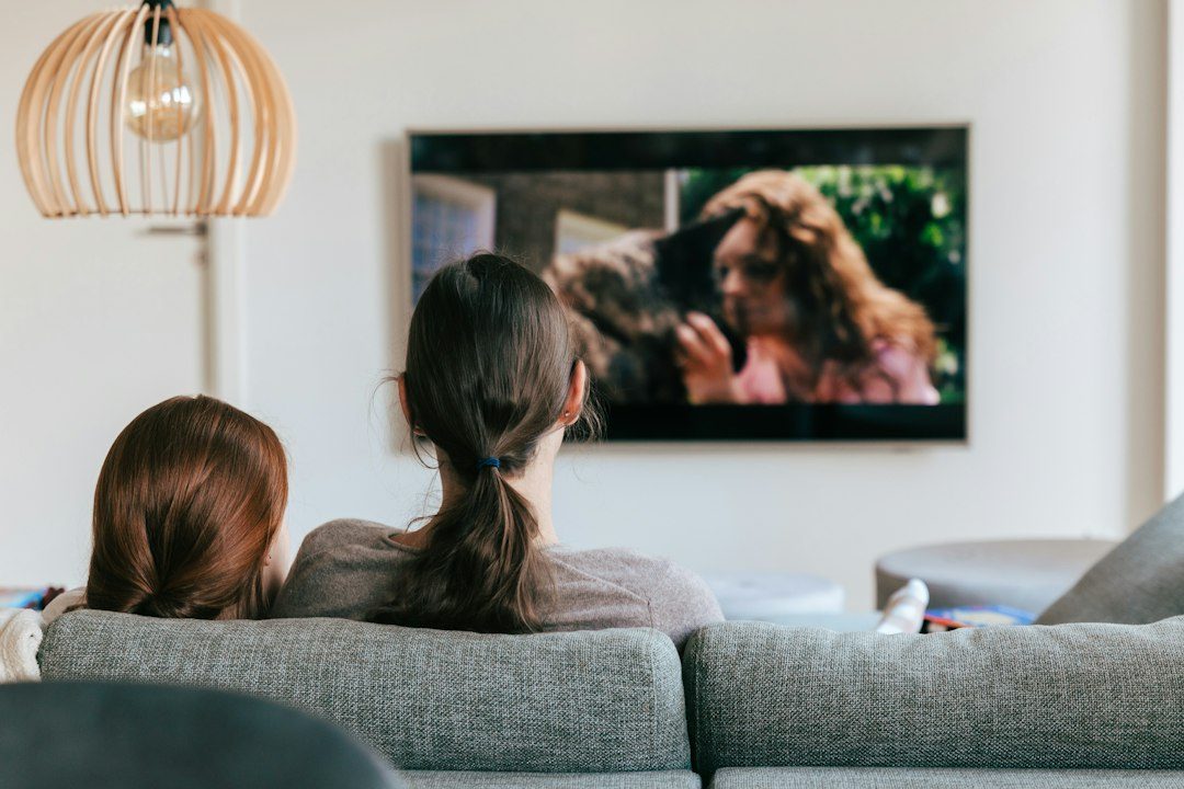 Splitting streaming subscription costs with family